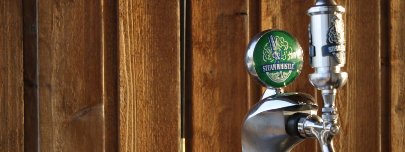 Maple Canadian Pub At South Bay Cove Marina